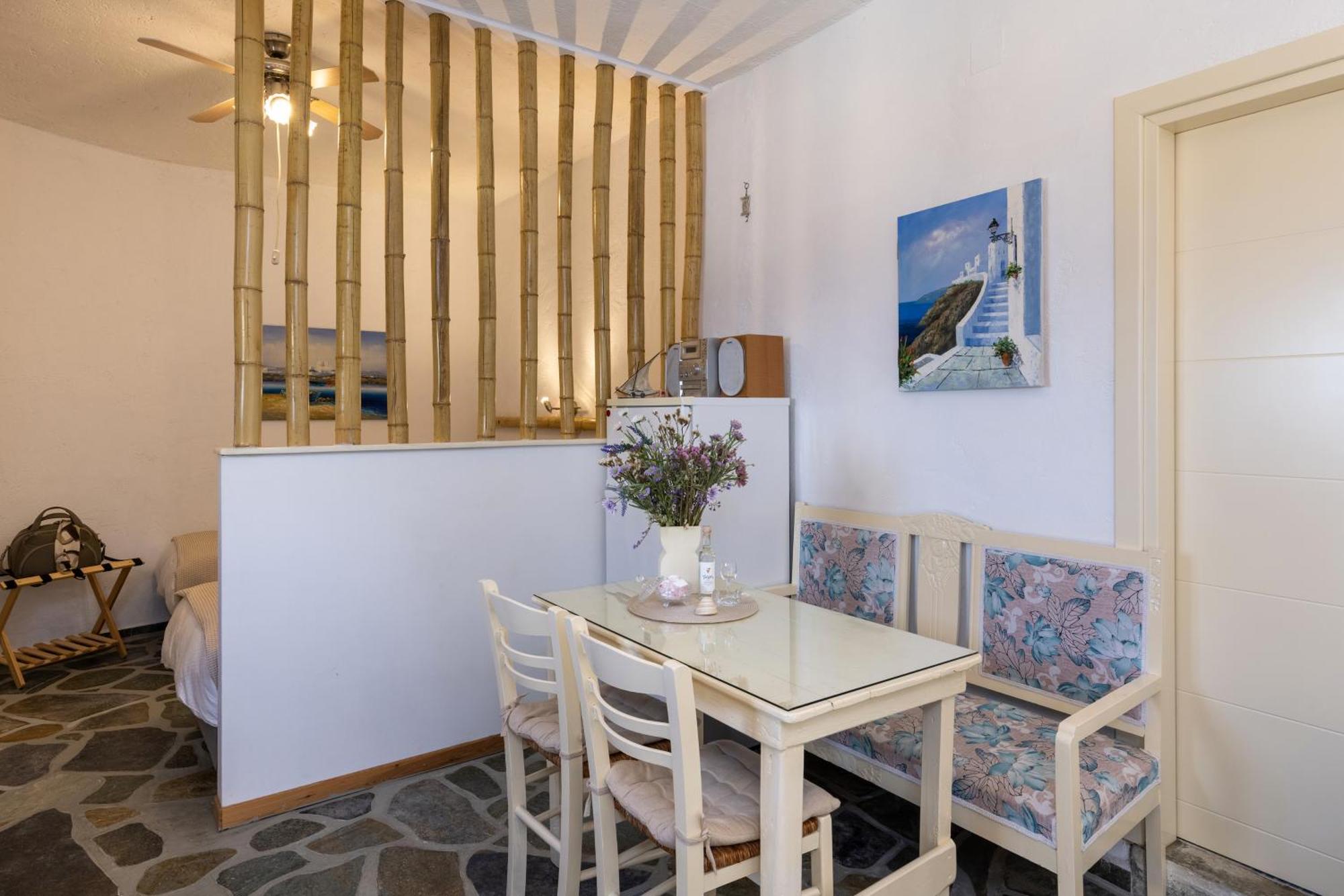 Aegean View - Seaside Apartment In Syros Azolimnos Ngoại thất bức ảnh