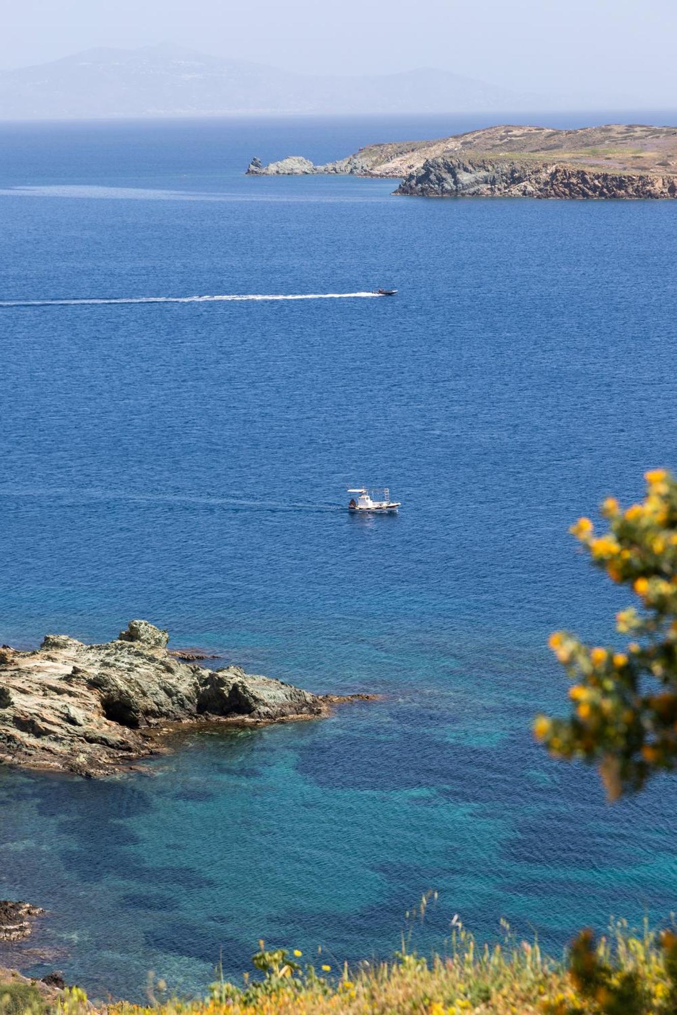 Aegean View - Seaside Apartment In Syros Azolimnos Ngoại thất bức ảnh